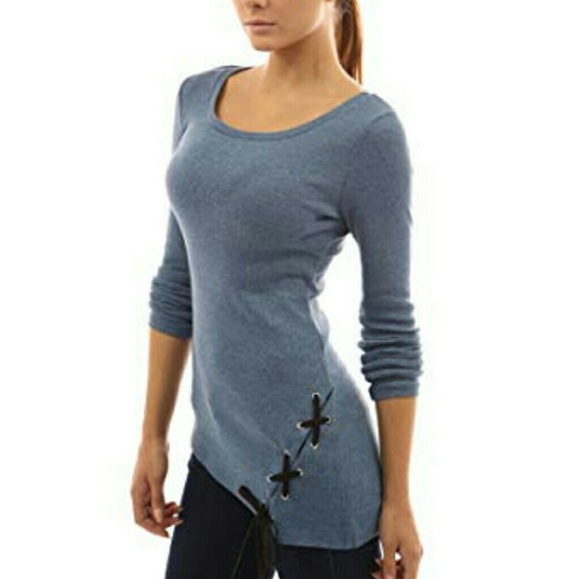 PattyBoutik Sweaters - NWOT Pattyboutik sweater sz M